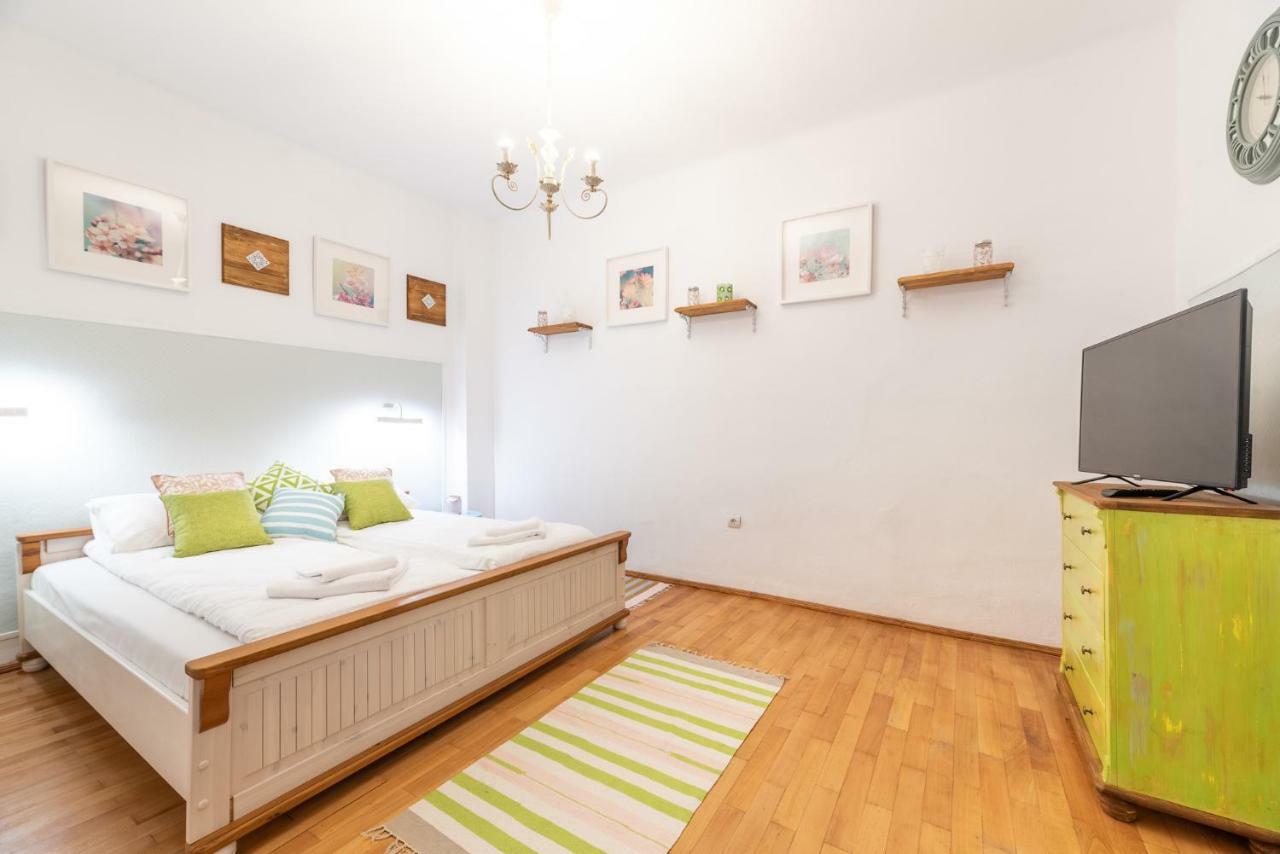 Bonton Apartments Sibiu Exterior foto