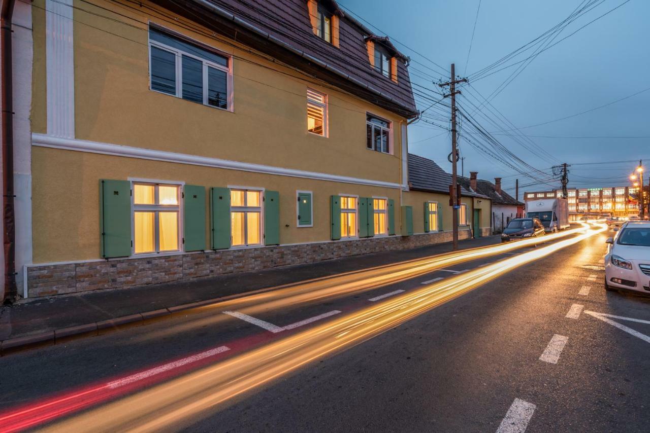 Bonton Apartments Sibiu Exterior foto
